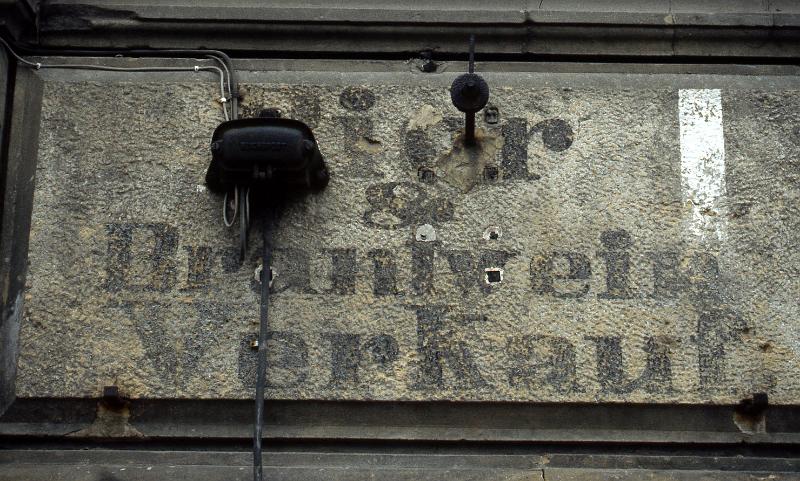 Zittau, Böhmische Str.-Ecke Reitbahnstr., 21.6.1997.jpg - Bier & Brantwein-Verkauf